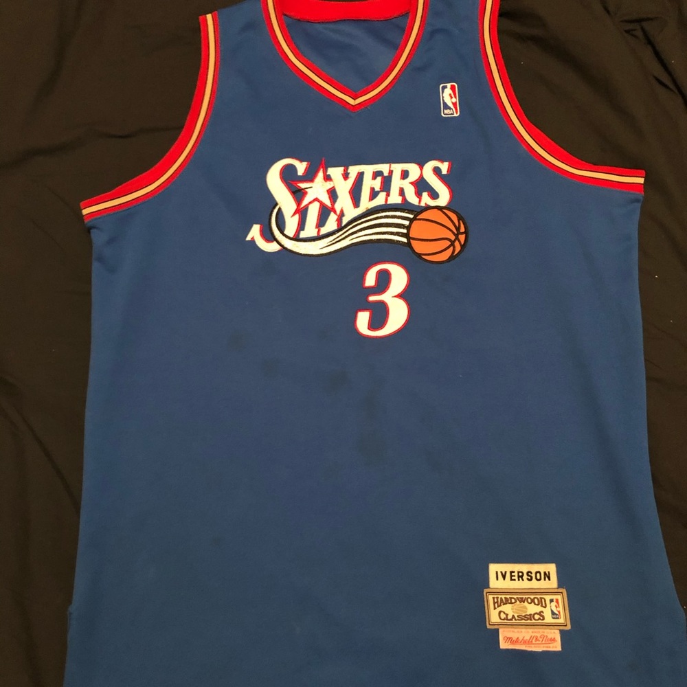 Mitchell and Ness vintage Allen Iverson jersey